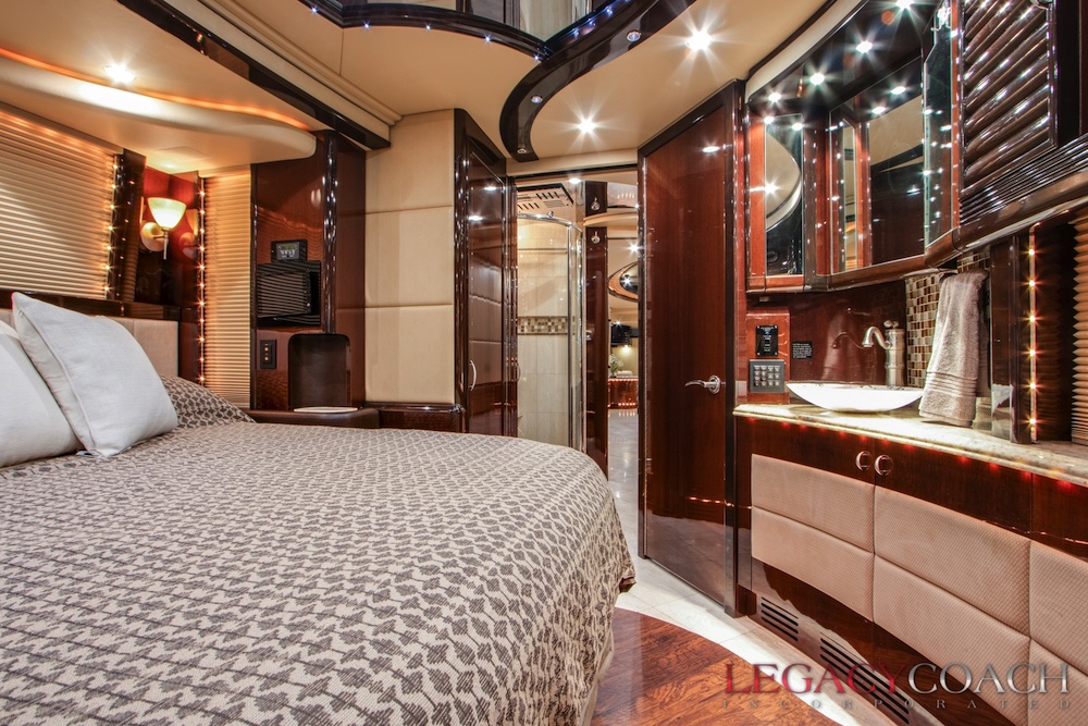 2009 Prevost Liberty H3-45 For Sale