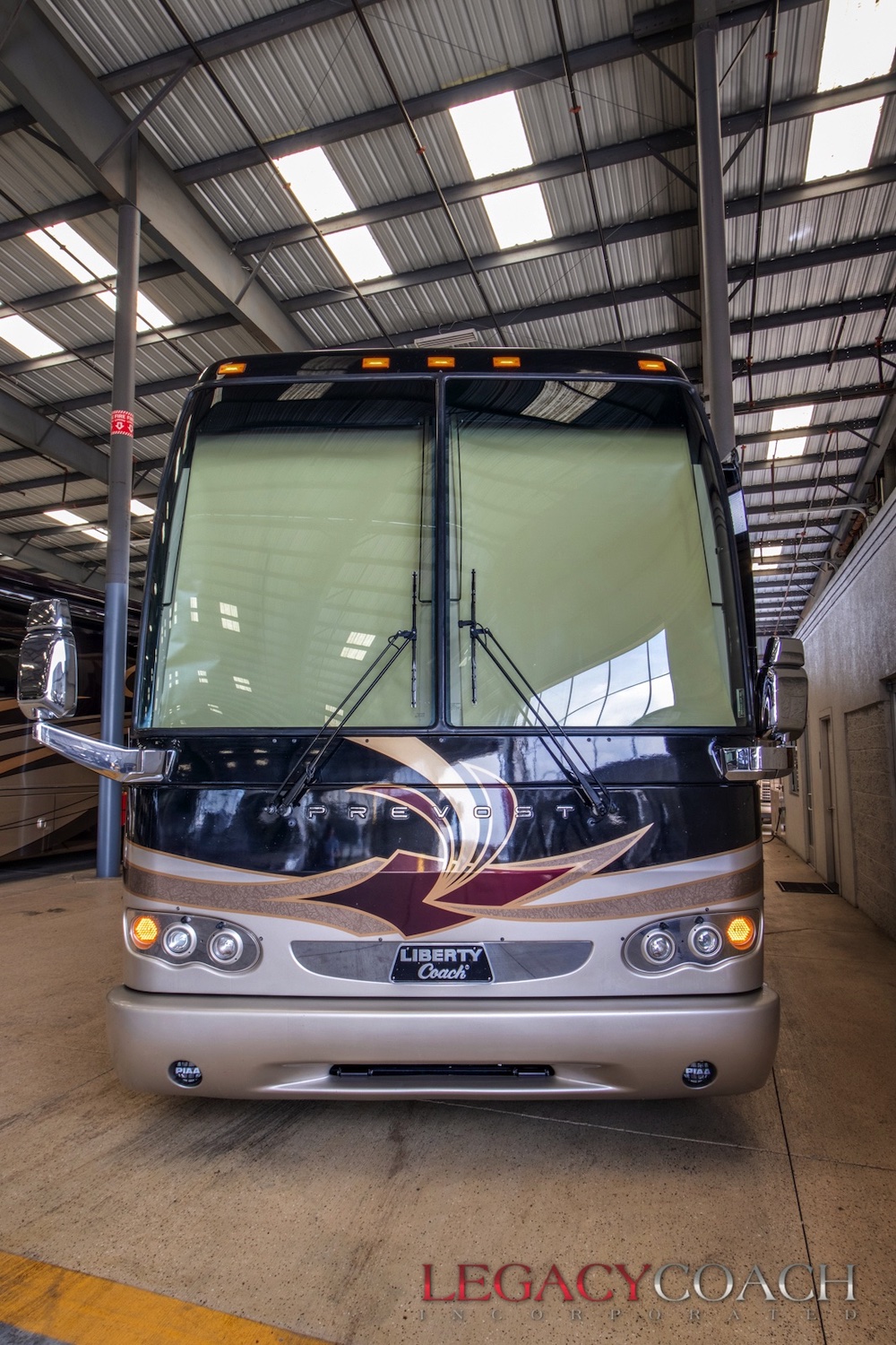 2009 Prevost Liberty H3-45 For Sale