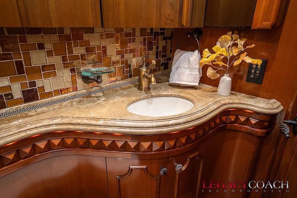 2009 Prevost  Liberty H3-45 For Sale