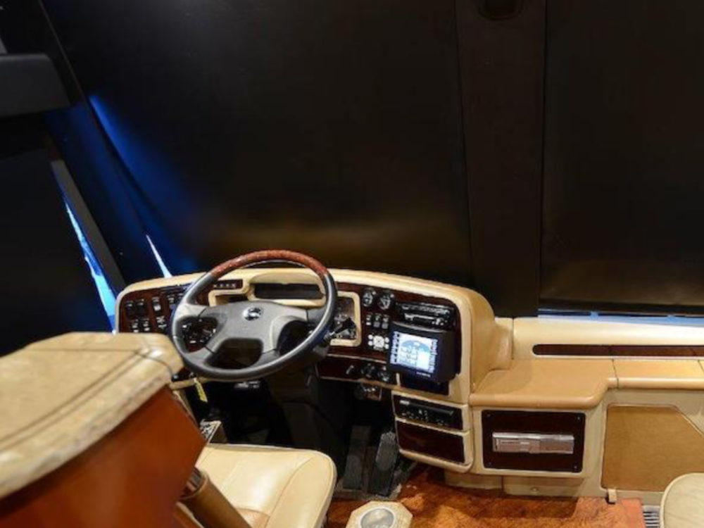 2008 Prevost H3-45 For Sale