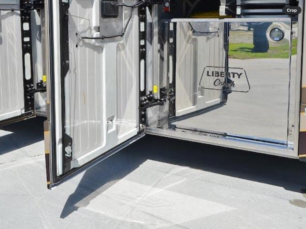 2008 Prevost H3-45 For Sale