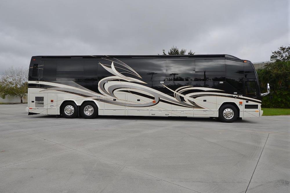 2009 Prevost Liberty H3-45 For Sale