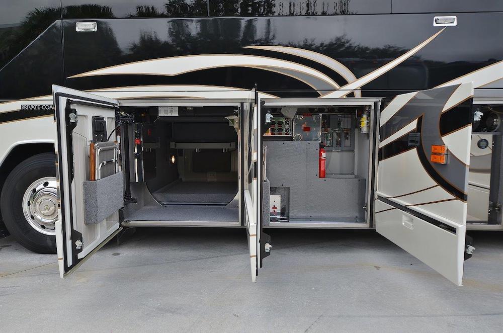 2009 Prevost Liberty H3-45 For Sale