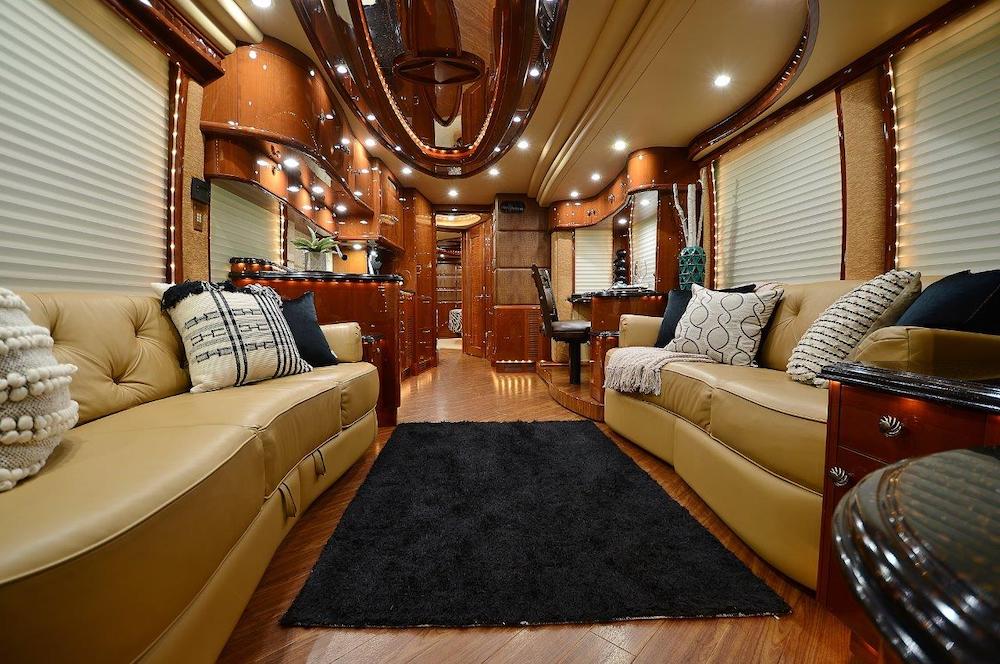 2009 Prevost Liberty H3-45 For Sale
