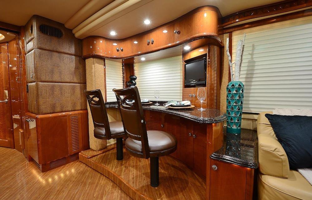 2009 Prevost Liberty H3-45 For Sale