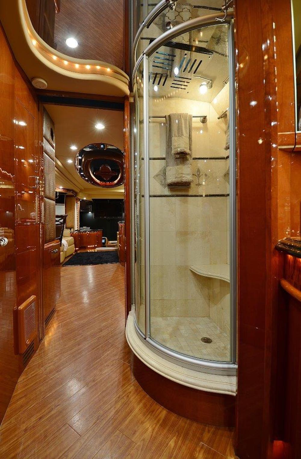 2009 Prevost Liberty H3-45 For Sale