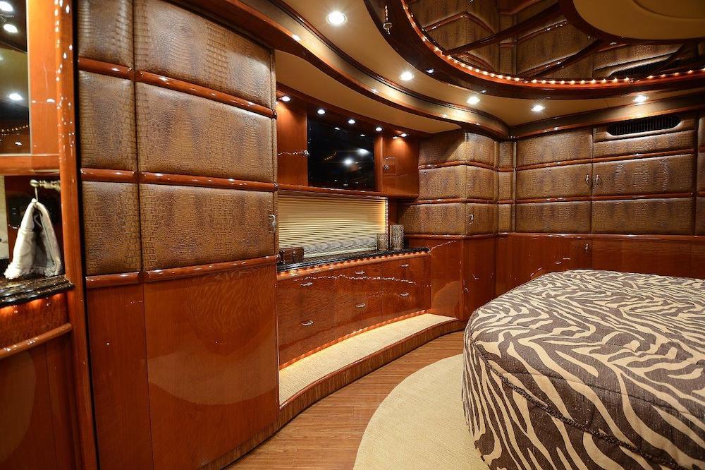 2009 Prevost Liberty H3-45 For Sale