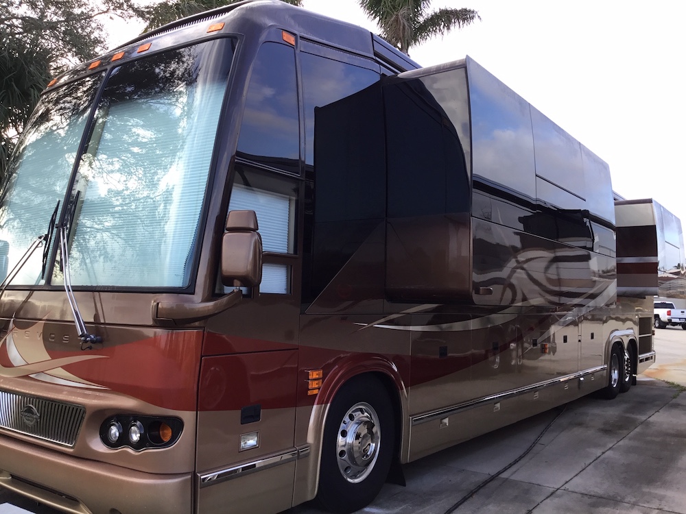 2009 Prevost Marathon H3-45 For Sale