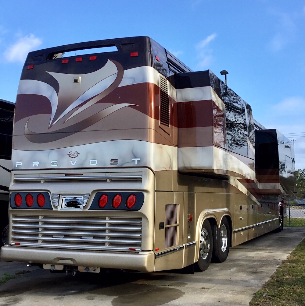 2009 Prevost Marathon H3-45 For Sale