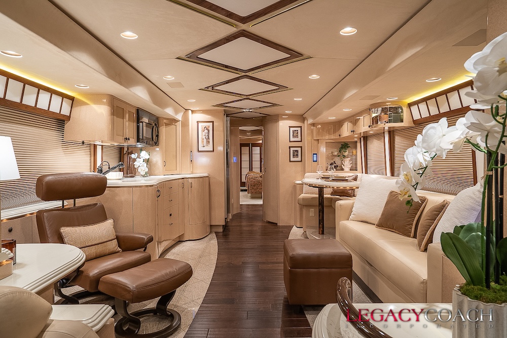2009 Prevost Marathon  H3-45 For Sale