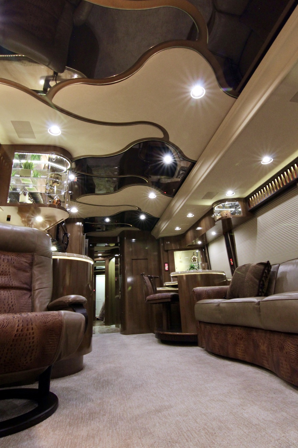 2009 Prevost Marathon H3-45 For Sale