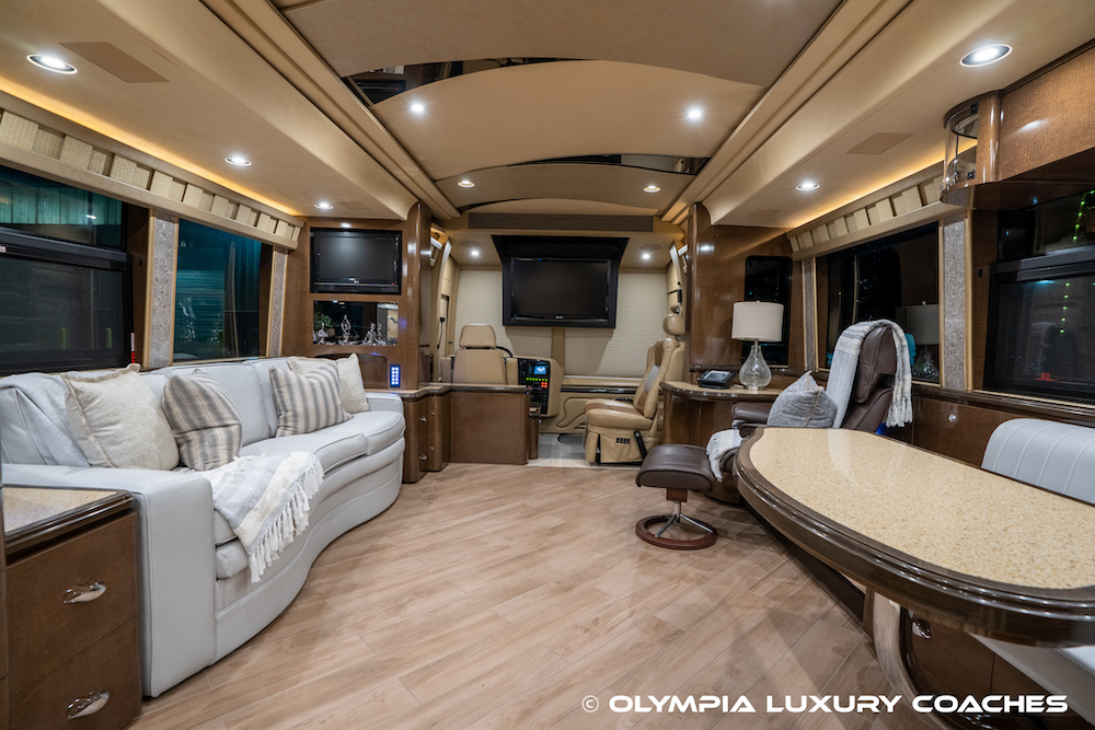 2009 Prevost Marathon XLII For Sale