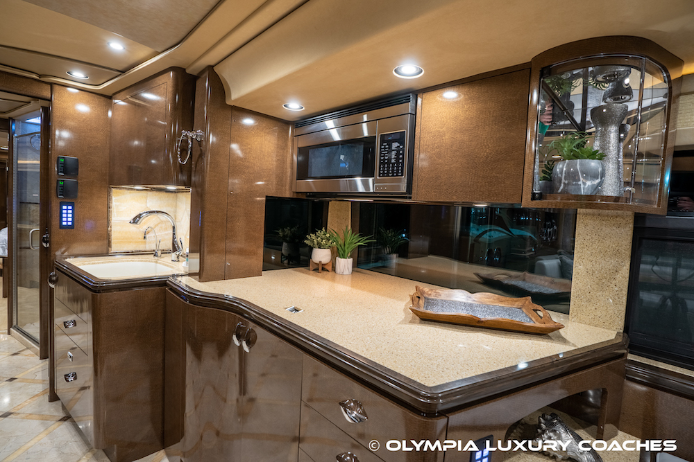 2009 Prevost Marathon XLII For Sale