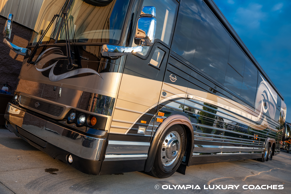 2009 Prevost Marathon XLII For Sale