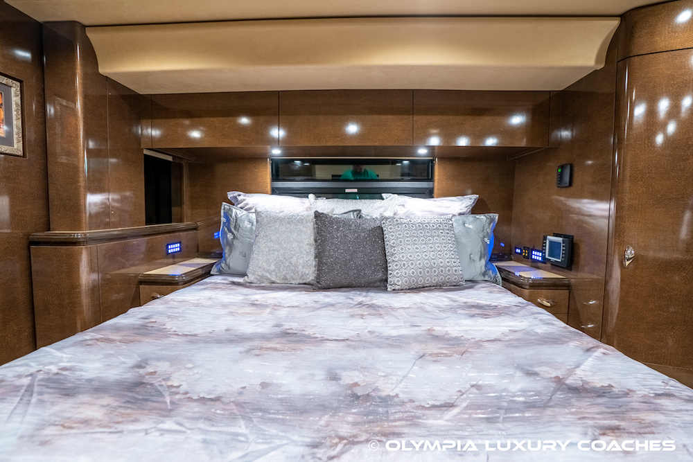 2009 Prevost Marathon XLII For Sale