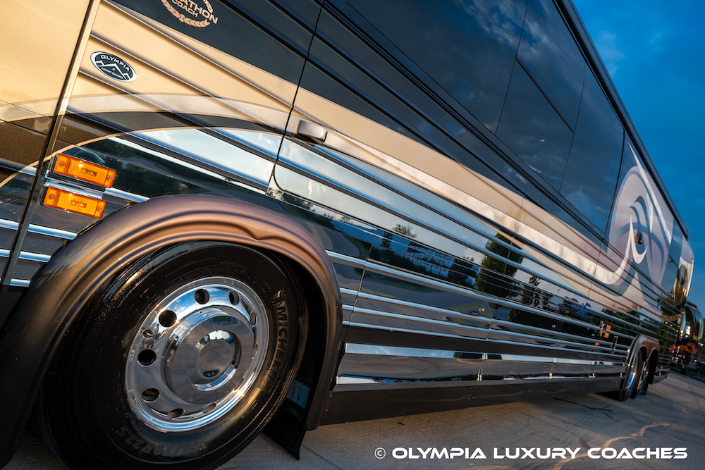 2009 Prevost Marathon XLII For Sale