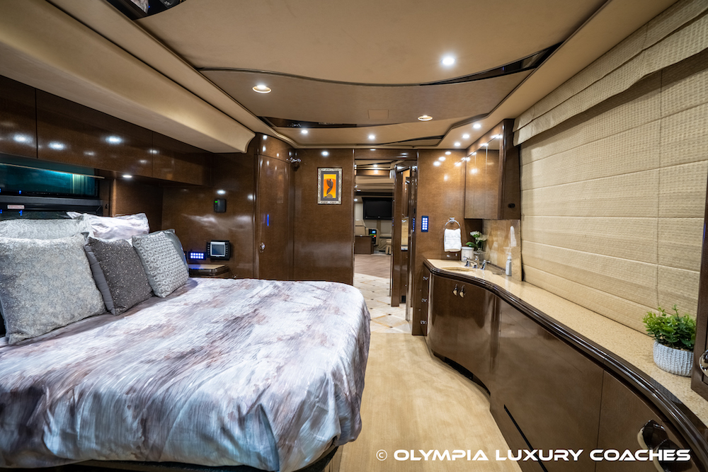 2009 Prevost Marathon XLII For Sale