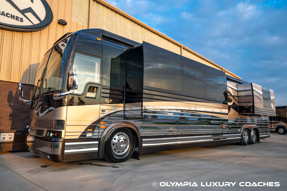 2009 Prevost Marathon XLII For Sale