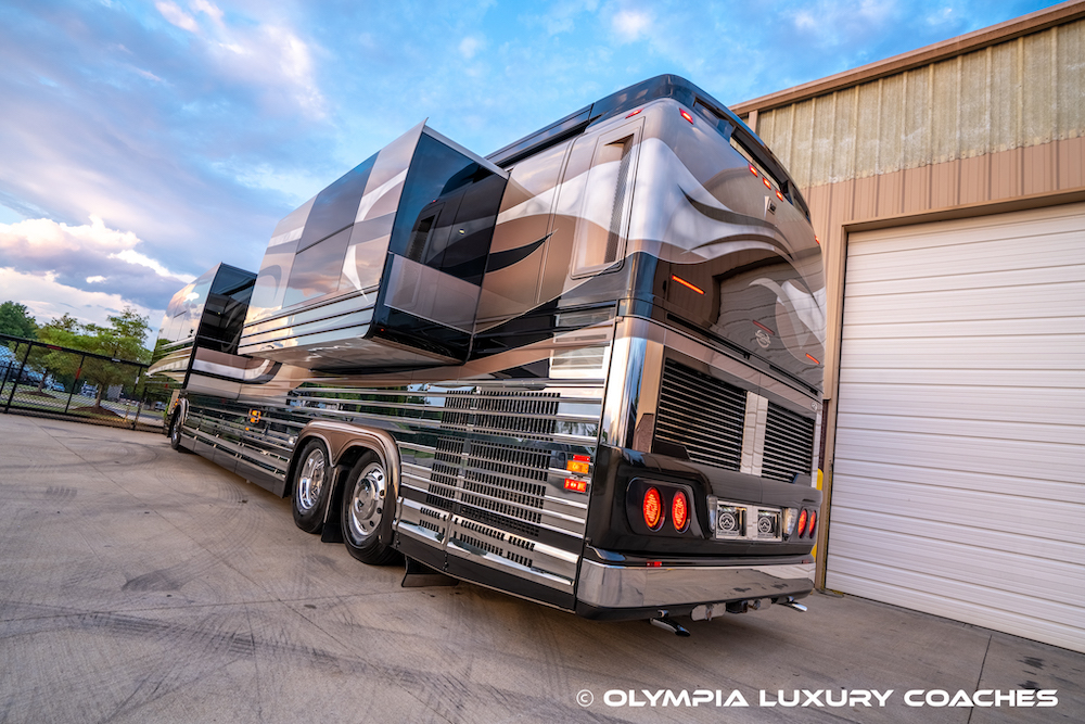 2009 Prevost Marathon XLII For Sale