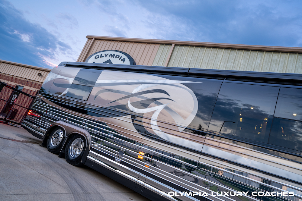 2009 Prevost Marathon XLII For Sale