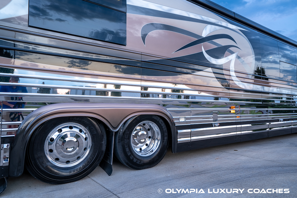 2009 Prevost Marathon XLII For Sale