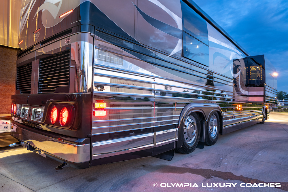 2009 Prevost Marathon XLII For Sale