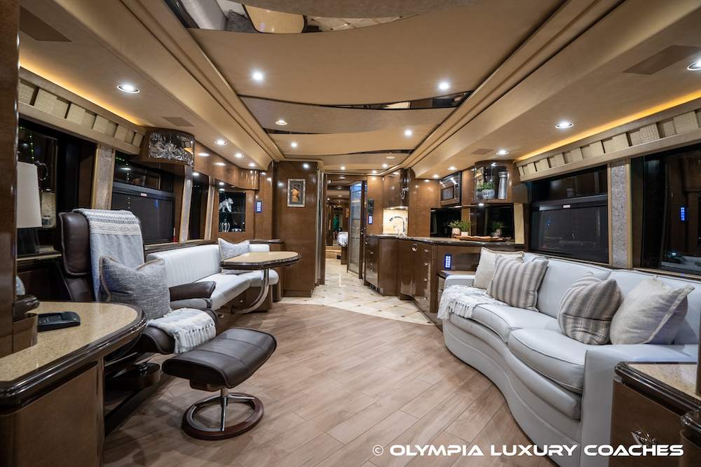 2009 Prevost Marathon XLII For Sale