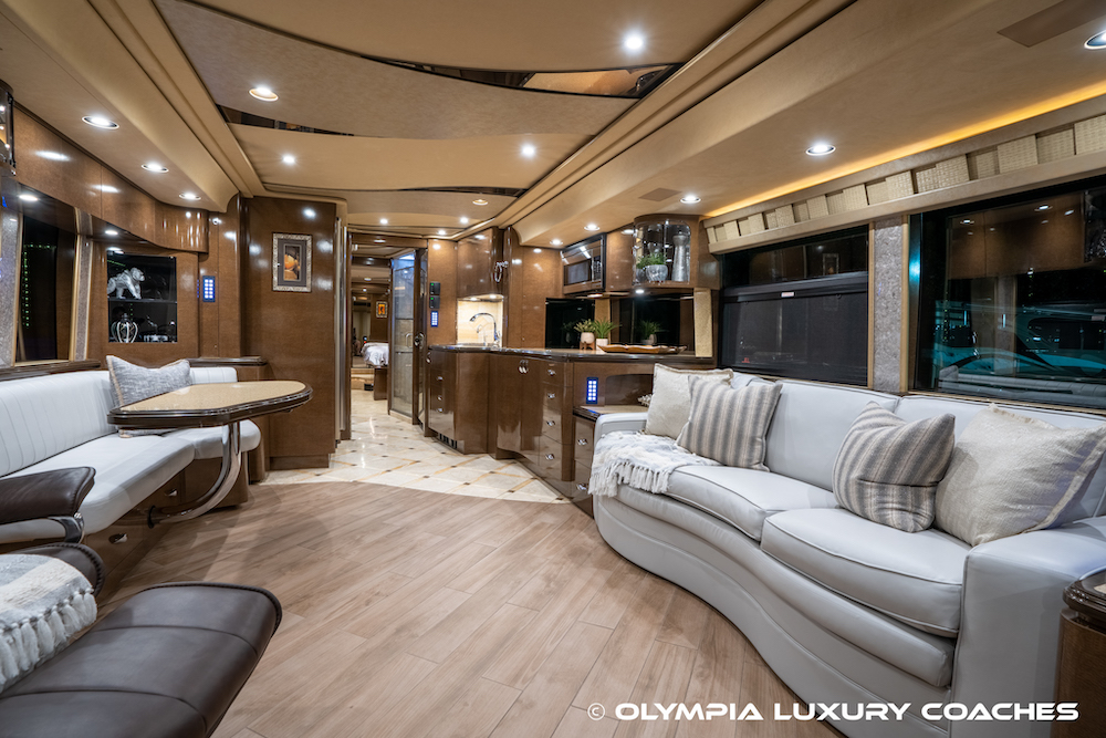 2009 Prevost Marathon XLII For Sale