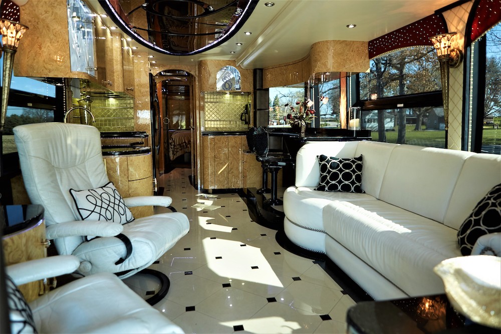 2009 Prevost Millennium H3-45 For Sale