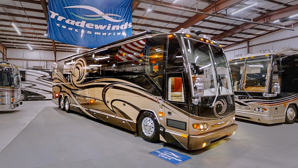 2009 Prevost Millennium H3-45 For Sale