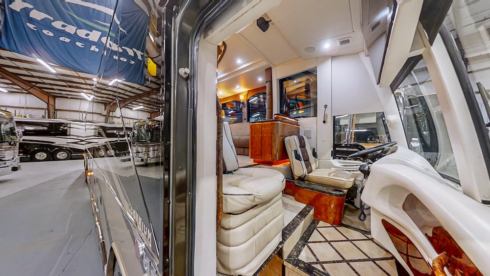 2009 Prevost Millennium H3-45 For Sale