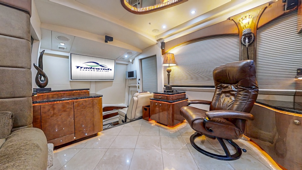 2009 Prevost Millennium H3-45 For Sale