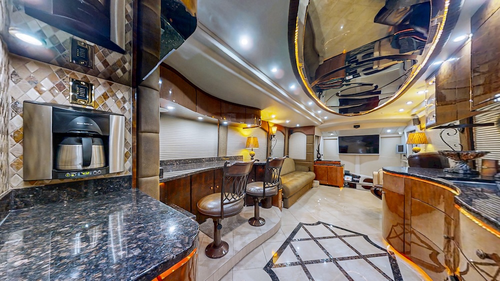 2009 Prevost Millennium H3-45 For Sale