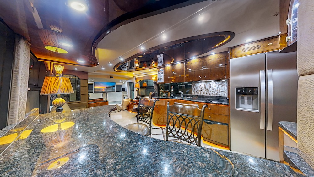 2009 Prevost Millennium H3-45 For Sale