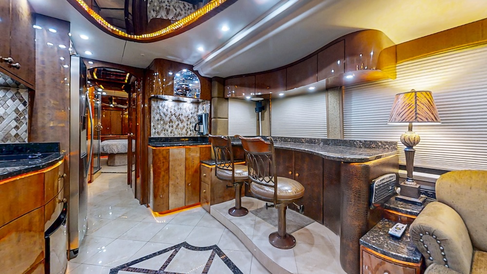 2009 Prevost Millennium H3-45 For Sale