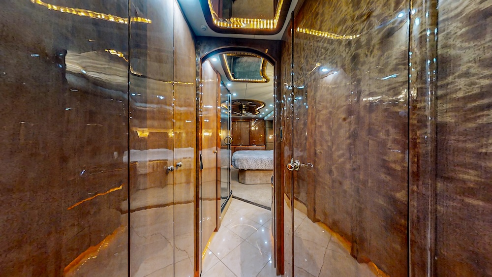 2009 Prevost Millennium H3-45 For Sale