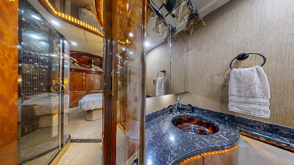 2009 Prevost Millennium H3-45 For Sale