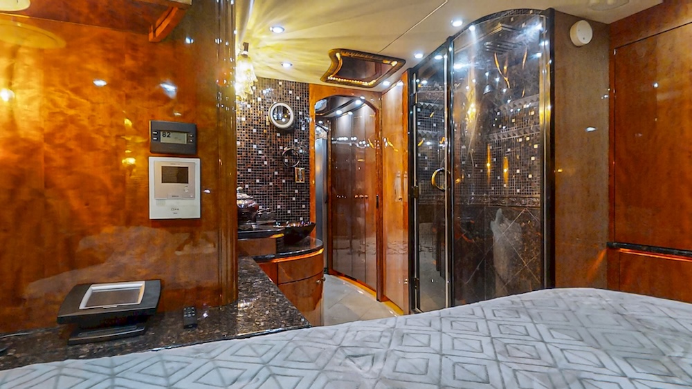 2009 Prevost Millennium H3-45 For Sale