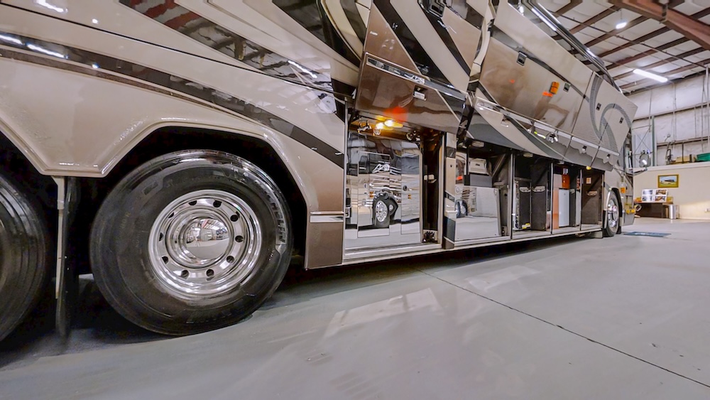 2009 Prevost Millennium H3-45 For Sale