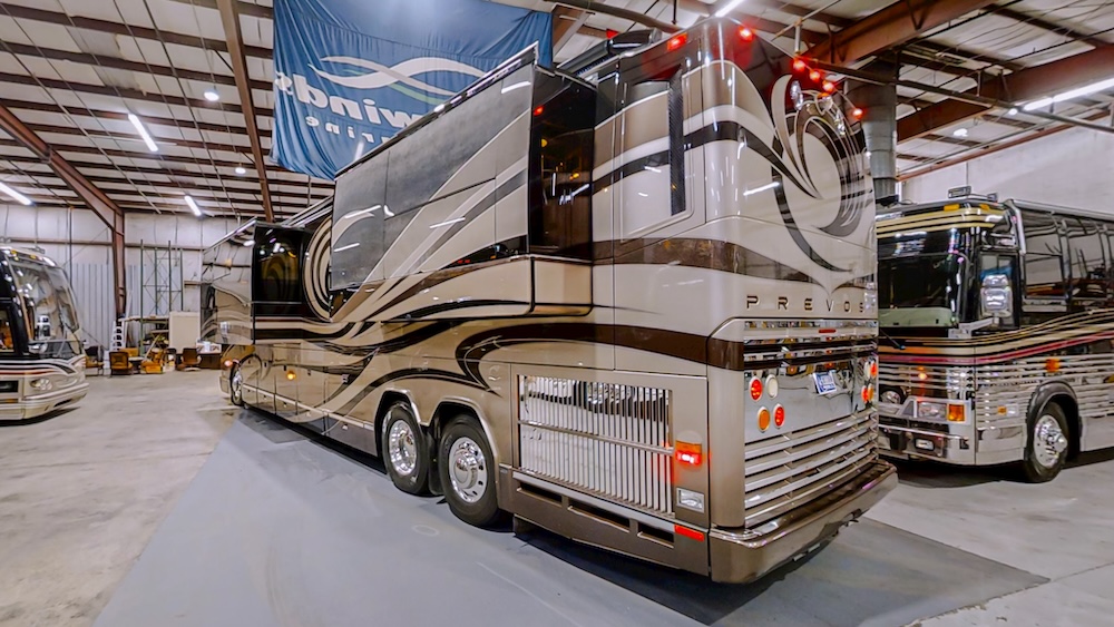 2009 Prevost Millennium H3-45 For Sale