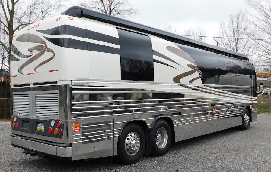 2008 Prevost XLII For Sale