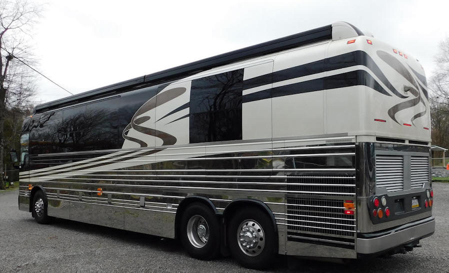 2008 Prevost XLII For Sale