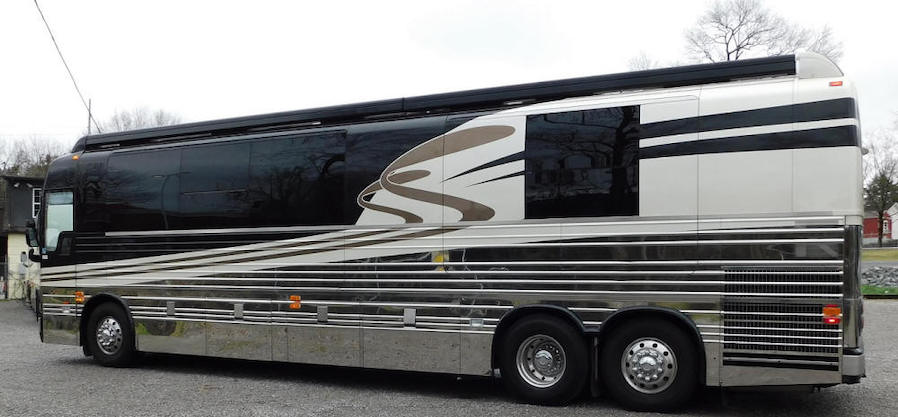 2008 Prevost XLII For Sale