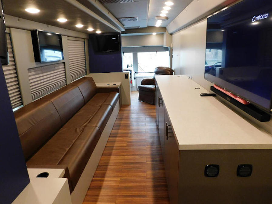 2008 Prevost XLII For Sale