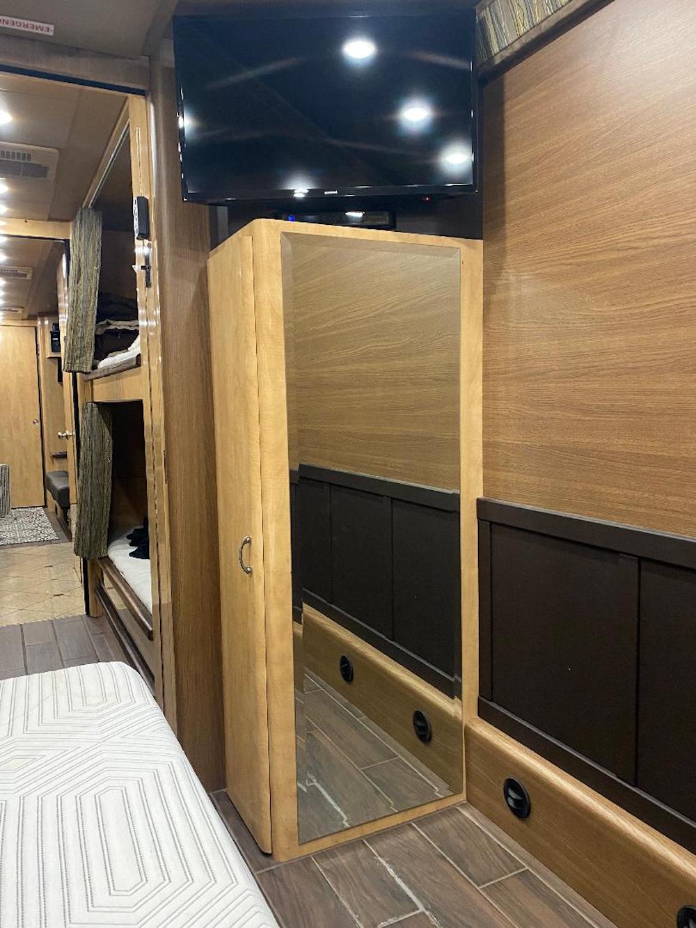 2009 Prevost XLII For Sale