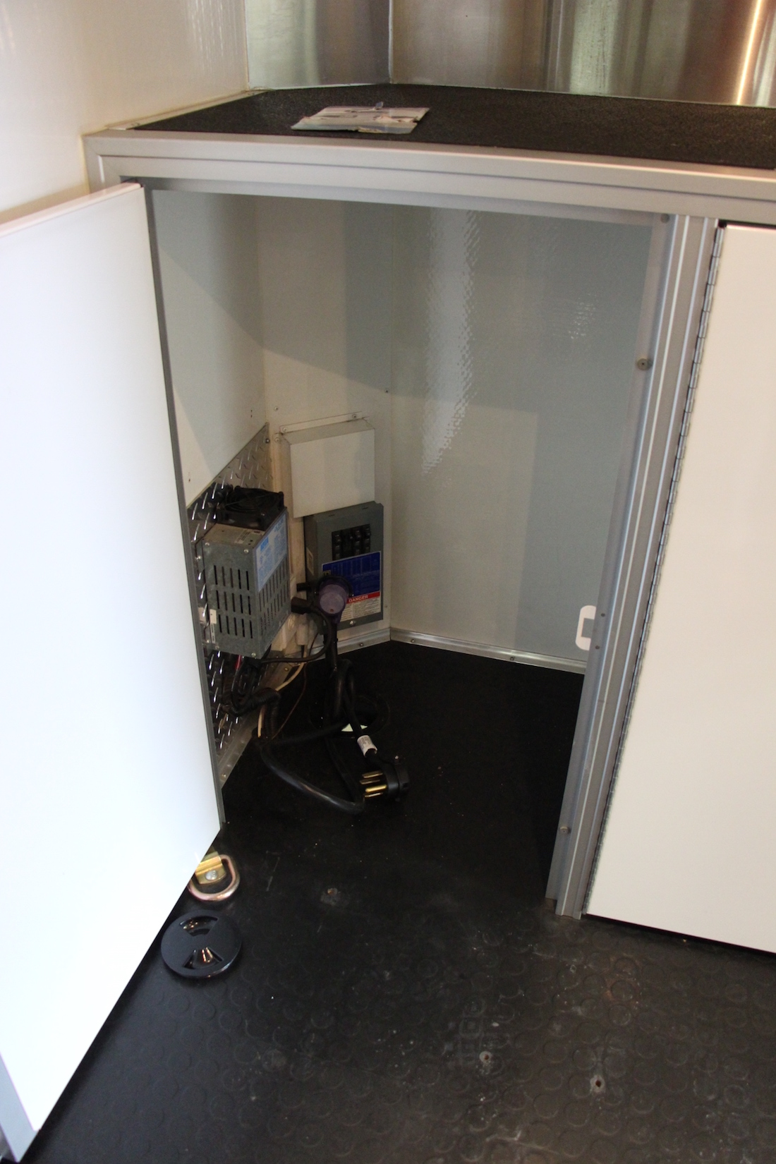 2009 Renegade Stacker For Sale