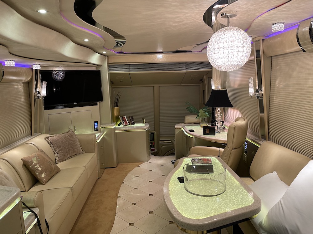 2010 Prevost Marathon H3-45 For Sale