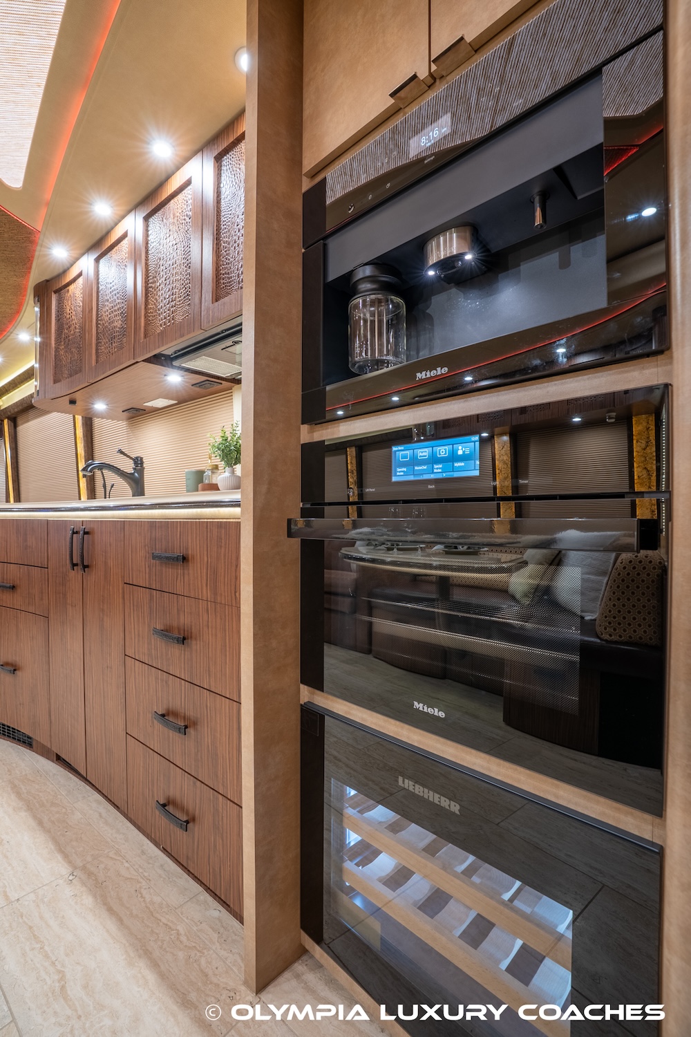 2019 Prevost Marathon  H3-45 For Sale