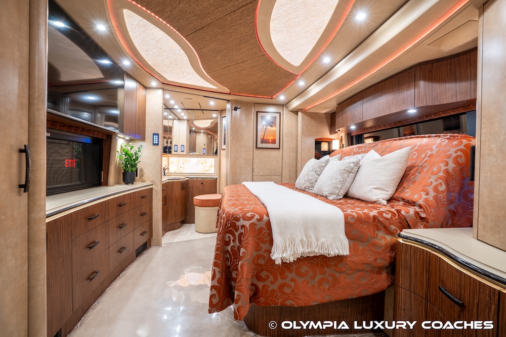2019 Prevost Marathon  H3-45 For Sale