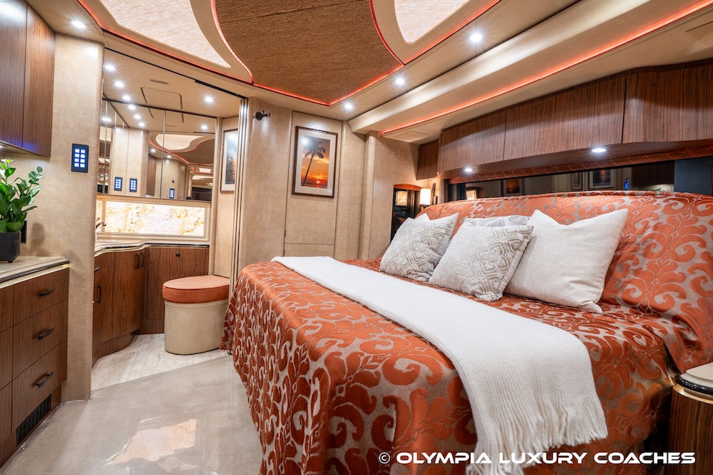 2019 Prevost Marathon  H3-45 For Sale